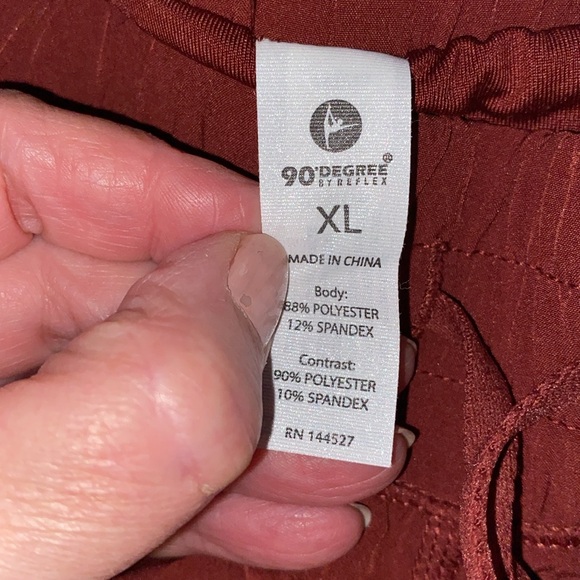 Woman’s 90 degrees flex for it shorts XL rustic cognac NWT - Picture 6 of 8